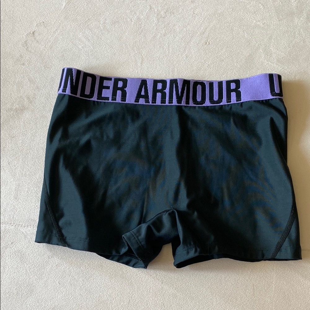 Under Armour Spandex shorts